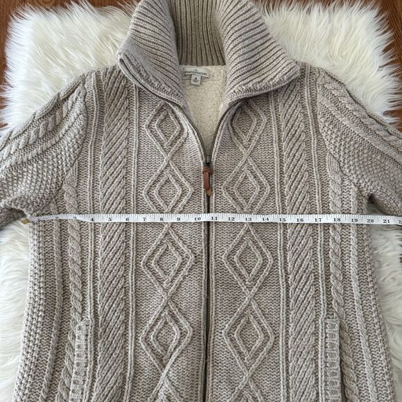 Women's Cable Knit Sweater - Gray - Picture 4 of 9